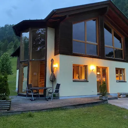 Skiblickhaus Russbach am Pass Gschütt