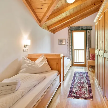 Chalet Skiblickhaus Russbach am Pass Gschütt