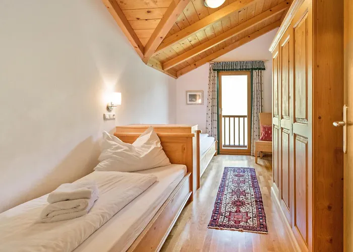 Chalet Skiblickhaus Russbach am Pass Gschütt