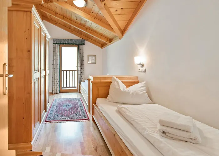 Skiblickhaus * Russbach am Pass Gschütt